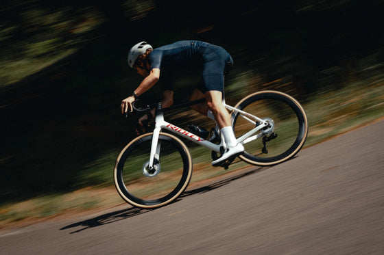 Tricota Hombre Ultralight Navy BIORACER